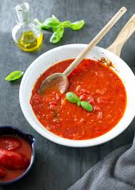 Crafting Authentic Italian Tomato Sauce Using Fresh Tomatoes